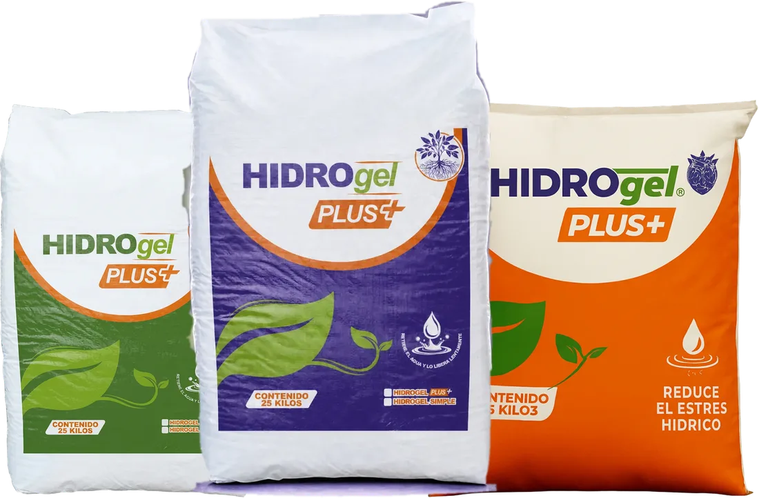Las tres versiones de HIDROgel Plus en saco de 25 kg: verde, morada y naranja